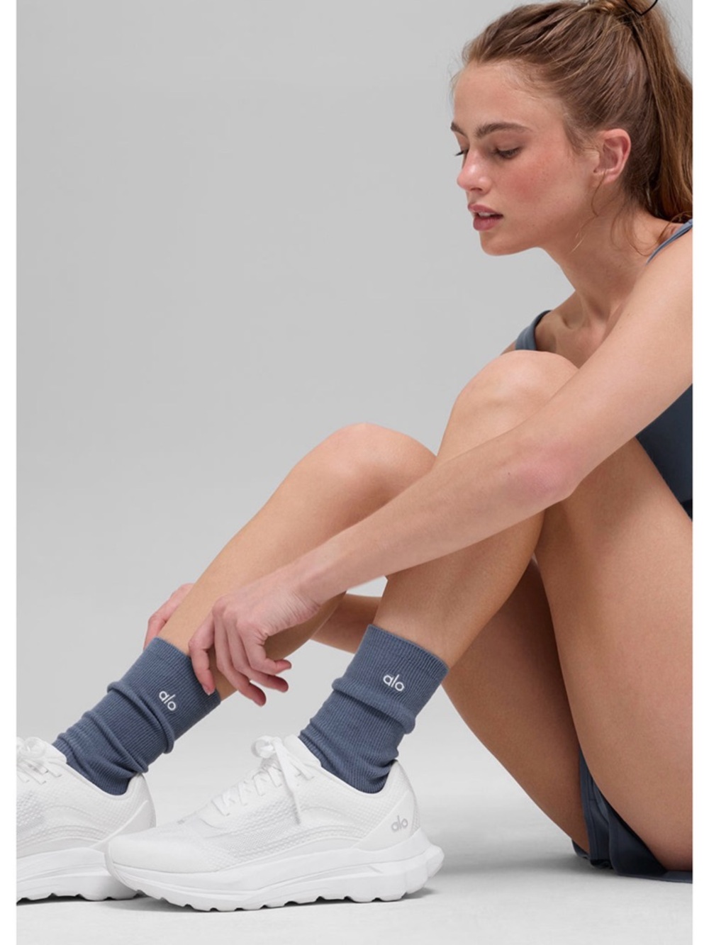 Alo Unisex Half-Crew Understated Socks